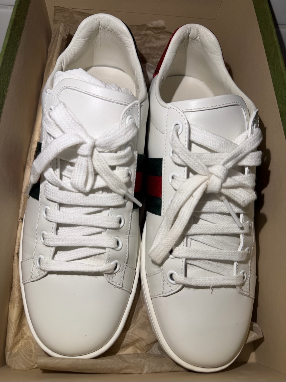Gucci Women's Ace sneaker with bee- Size 37 - Picture 14 of 14